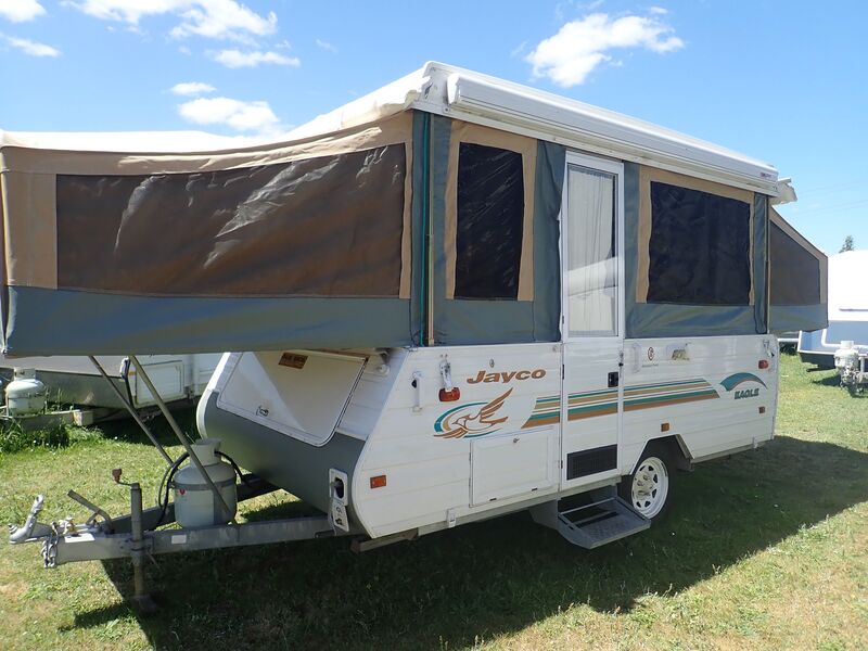 2002 Jayco Eagle Camper S/N 1713 | Warragul RV Centre Pty Ltd