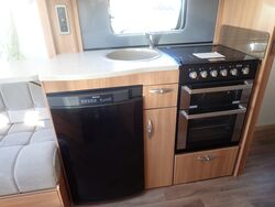 2015 Swift Caravan SN 1814