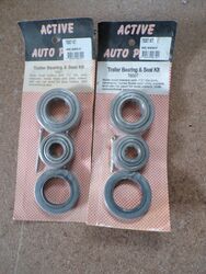 LM Wheel Bearing Kit 